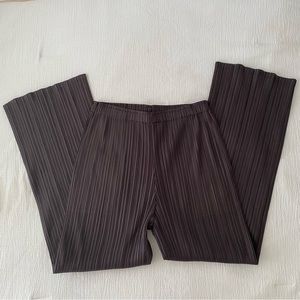 Plisse wide leg pants in gray